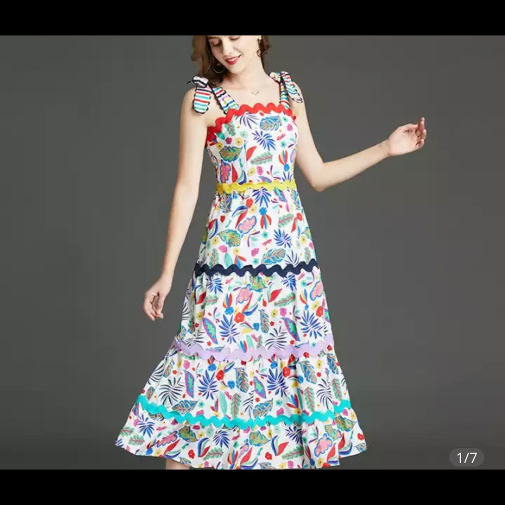 Pretty floral and ric-rac sundress size small